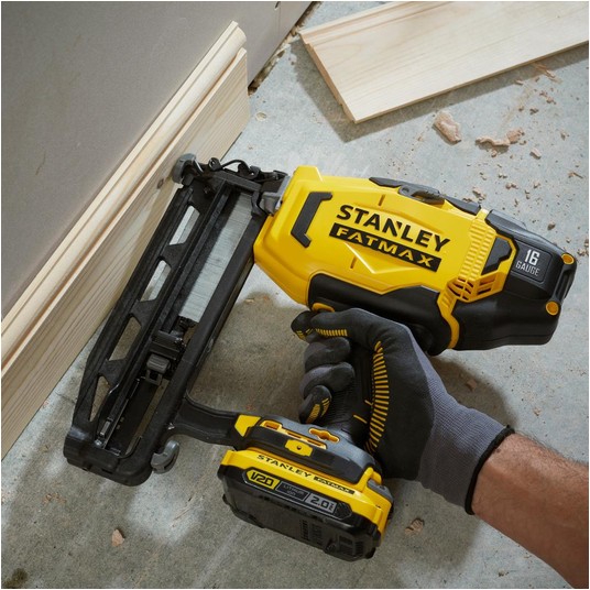 Gwoździarka 18V 16GA body STANLEY FATMAX V20 -zdjęcie numer 5