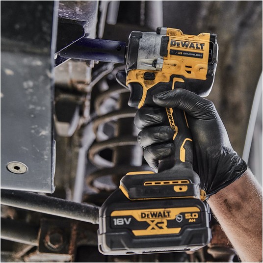 Klucz udarowy 18V 406Nm 1/2" 2x5Ah LR TSTAK DeWalt -zdjęcie numer 7