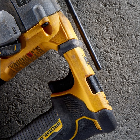 Młotowiertarka 18V 2x1.7 SDS+ 1,4J BL PS TS DeWALT -zdjęcie numer 12