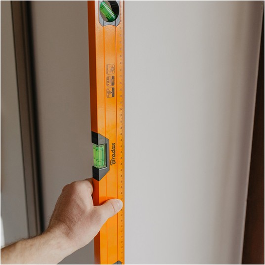 Poziomica aluminiowa pomarańczowa 80cm BRADAS (10 -zdjęcie numer 7