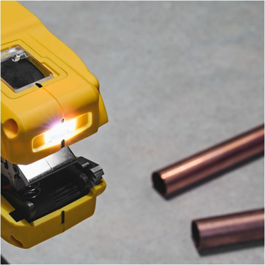 Przecinarka do miedzi 18V body karton DeWalt -zdjęcie numer 9