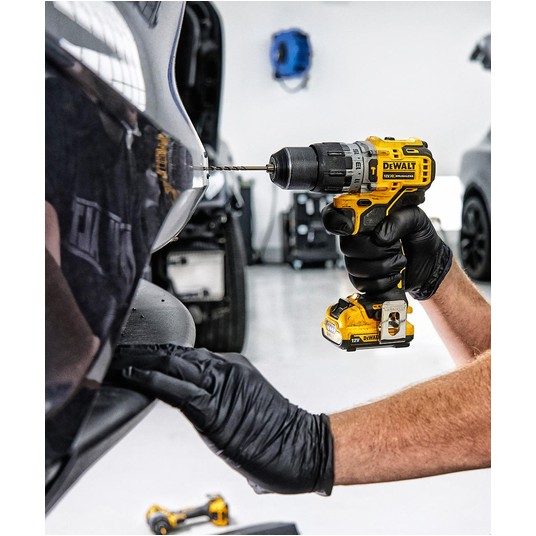 Wkrętarka 12V udar 57,5Nm 2x2Ah kufer DeWALT -zdjęcie numer 7