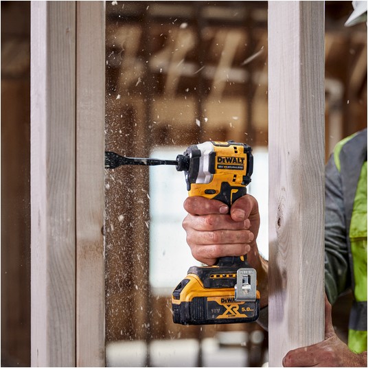 Wkrętarka DCD999 zakrętar DCF850 2x5Ah PS DeWALT -zdjęcie numer 15
